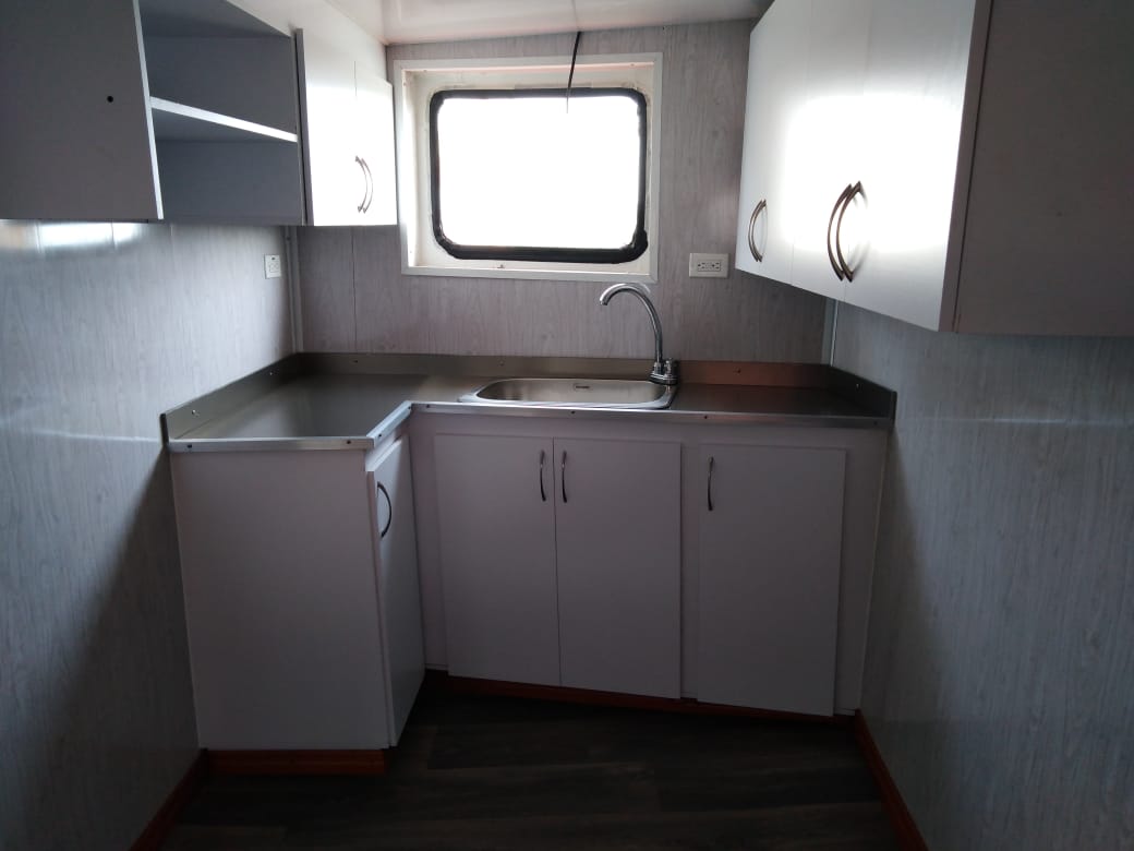 Sum, fab e inst mueble